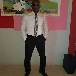 Meet your Posher, Oneil